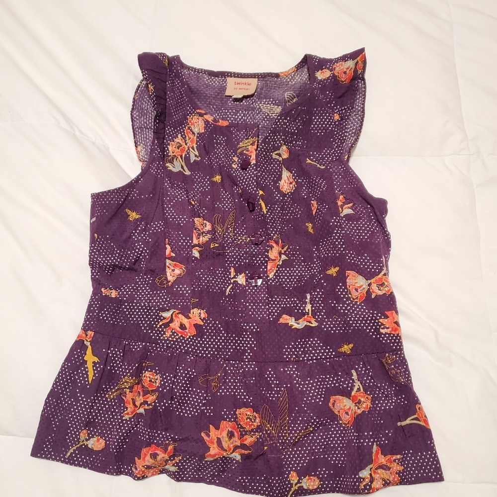 SUPER Cute sleeveless peplum blouse